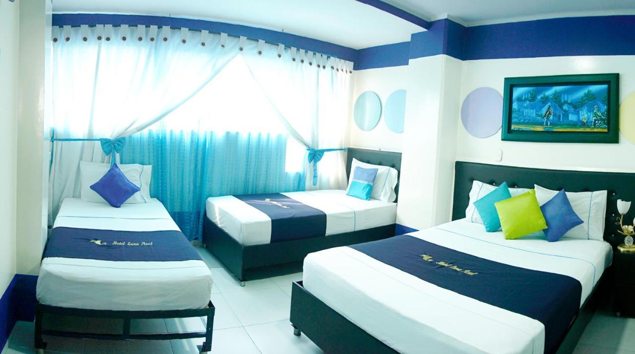 Hotel Luna Azul Florencia  Luaran gambar